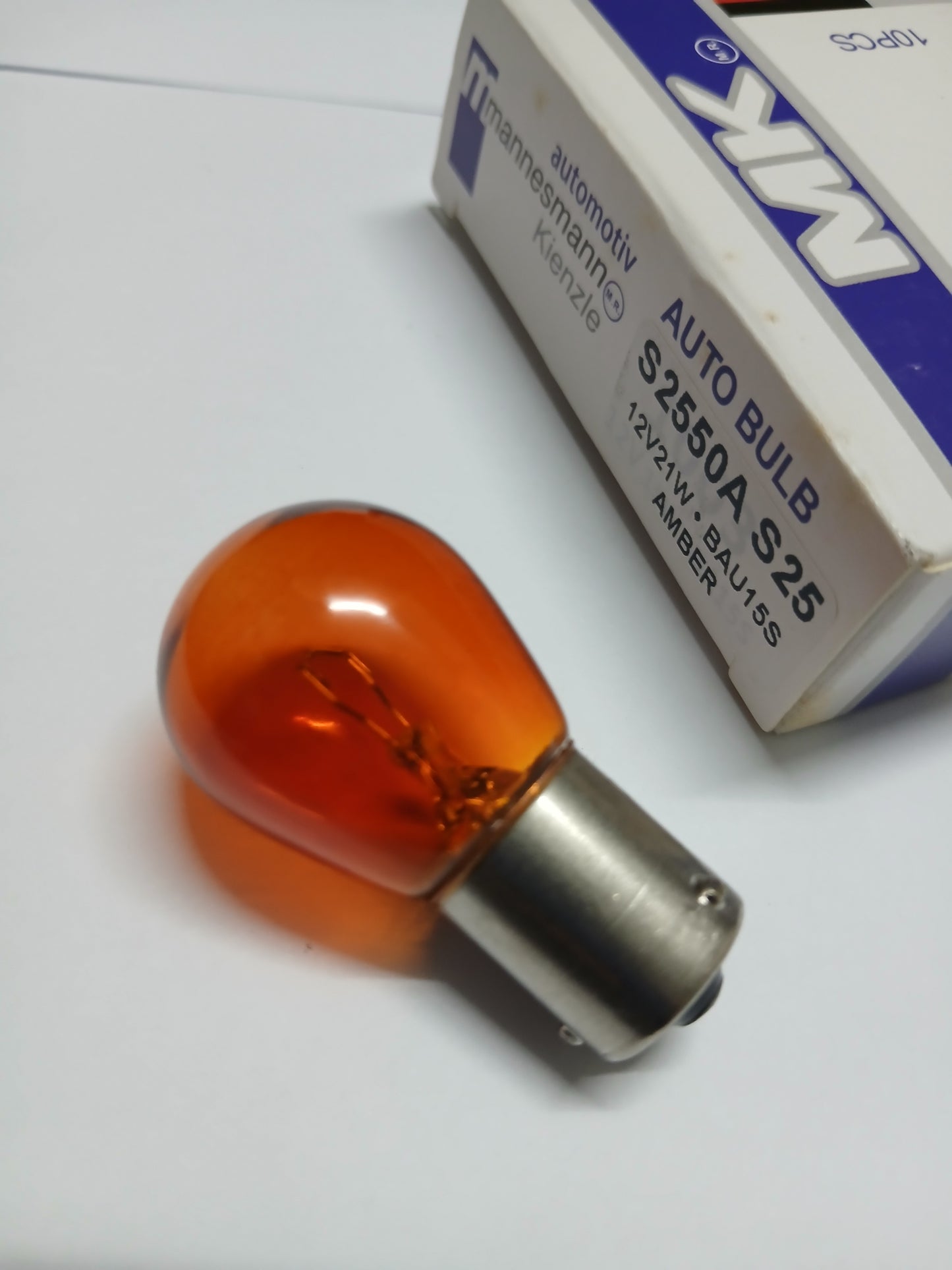 MK Technology PY21W BAU15S Amber 12V 21W Incandescent Bulb | ALIMER Mauritius